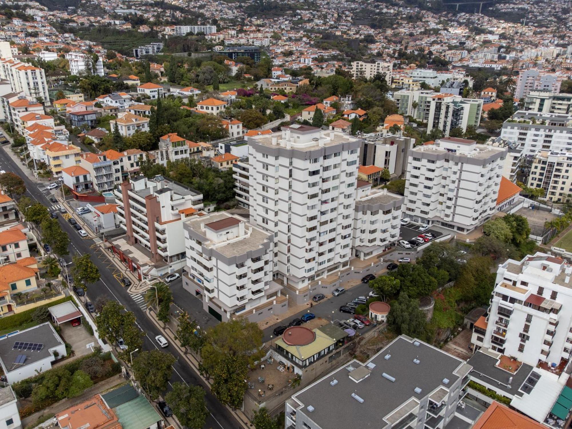 Social Lodge - Hollywood ฟุงชาล ภายนอก รูปภาพ